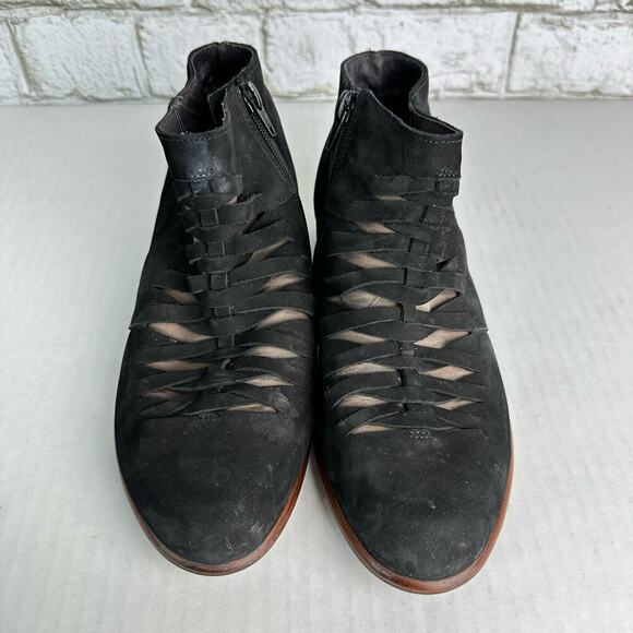 Naot Boots Leveche Ankle Booties Suede Leather Cut Out Heel Black 37 6 6.5 - Picture 3 of 11